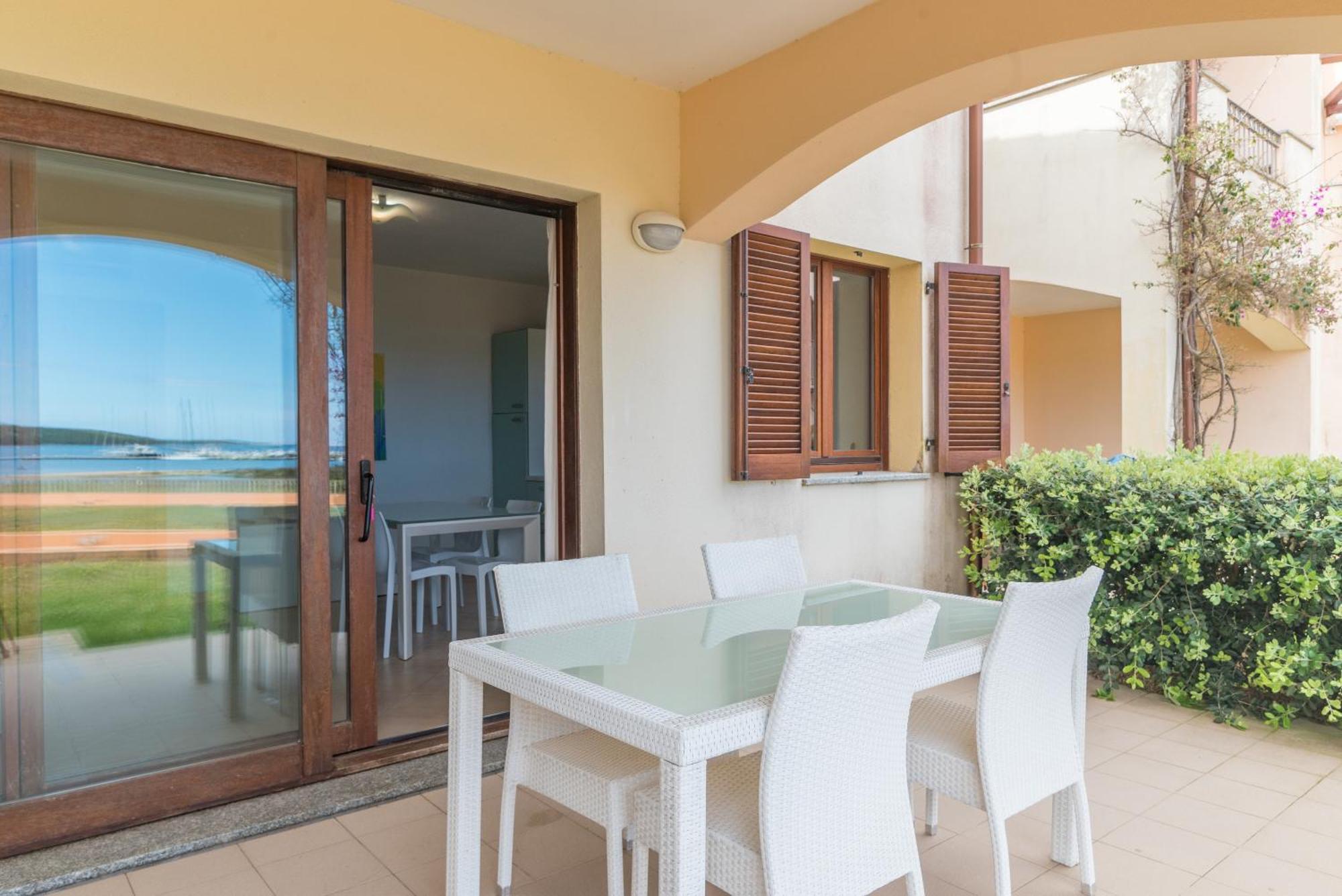 I Mirti Di Porto Pozzo Leilighet Santa Teresa Gallura Eksteriør bilde